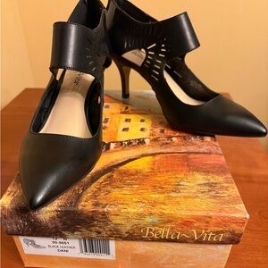 Bella Vita Black Cutout Heels